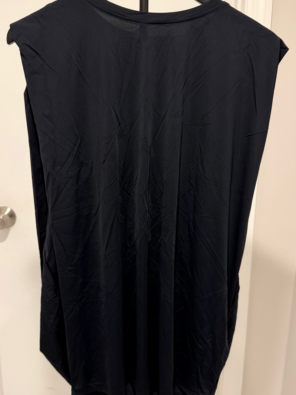 Halara Round Neck Ruched Cool Touch Yoga O Tank Top-UPF50+ - Picture 4 of 6